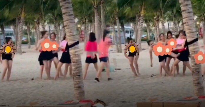 team-building-quang-ninh-13jpg Cận cảnh clip team building ở Quảng Ninh gây tranh cãi