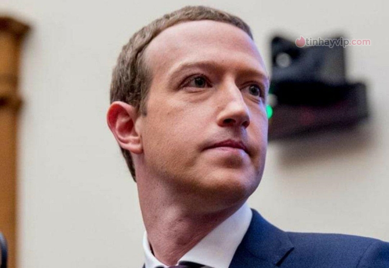 Mark Zuckerberg cho lý do để người dùng quay lại với Facebook