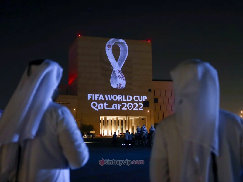 Chính phủ Qatar theo dõi điện thoại của khách tham dự World Cup
