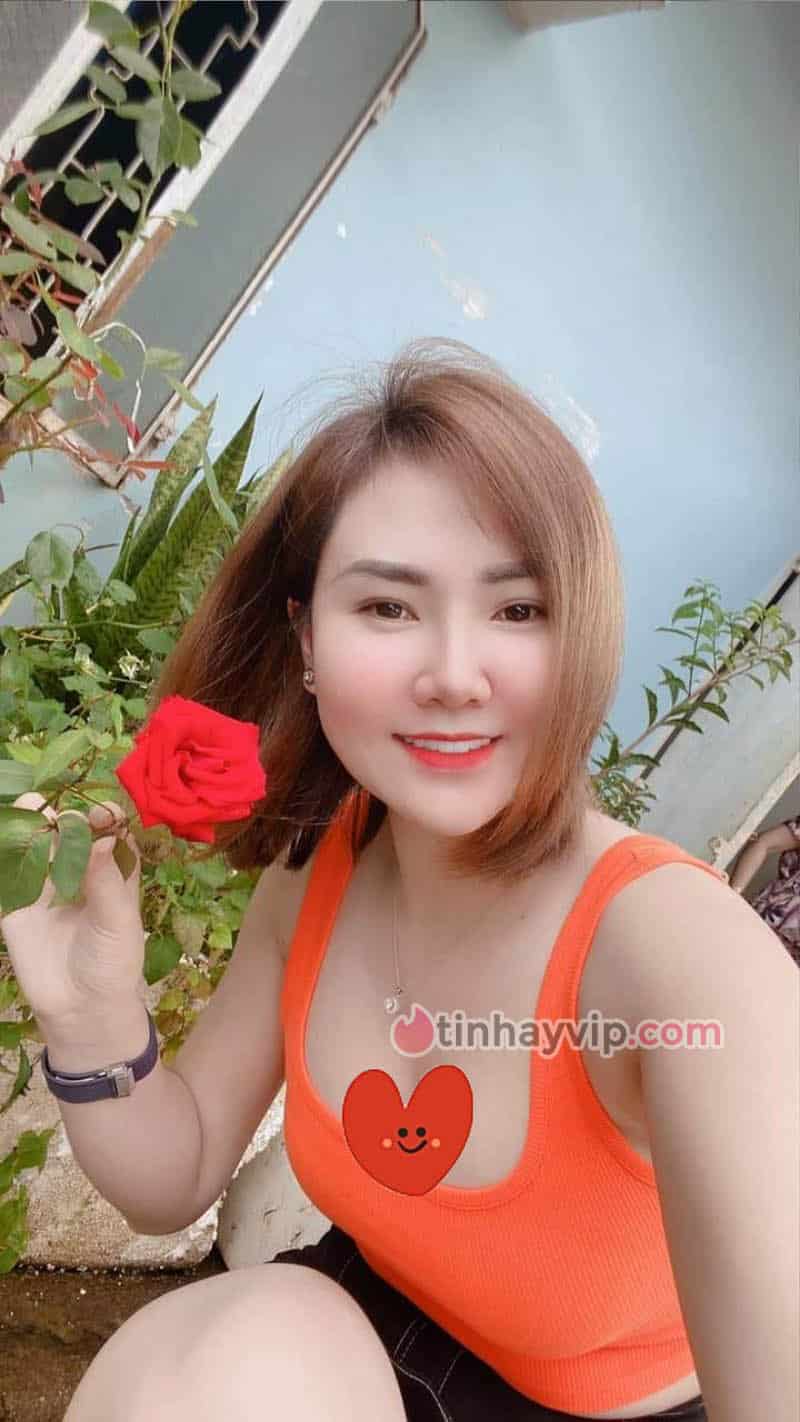 Chia sẻ Zalo tìm số điện thoại quý bà hồi xuân mới nhất Hình ảnh đẹp trong group Zalo tìm số điện thoại quý bà hồi xuân