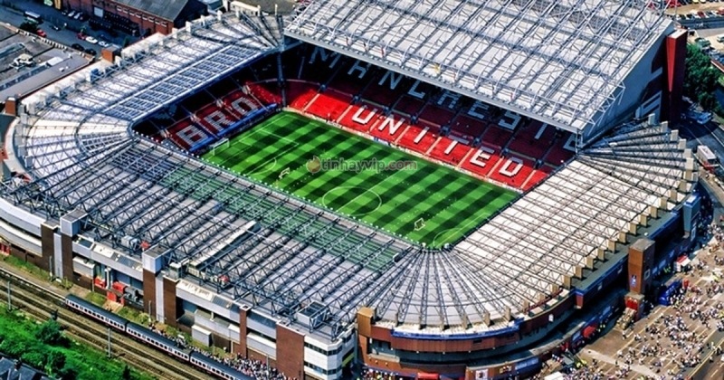 Apple sẽ đầu tư một sân vận động hiện đại cho Man Utd?