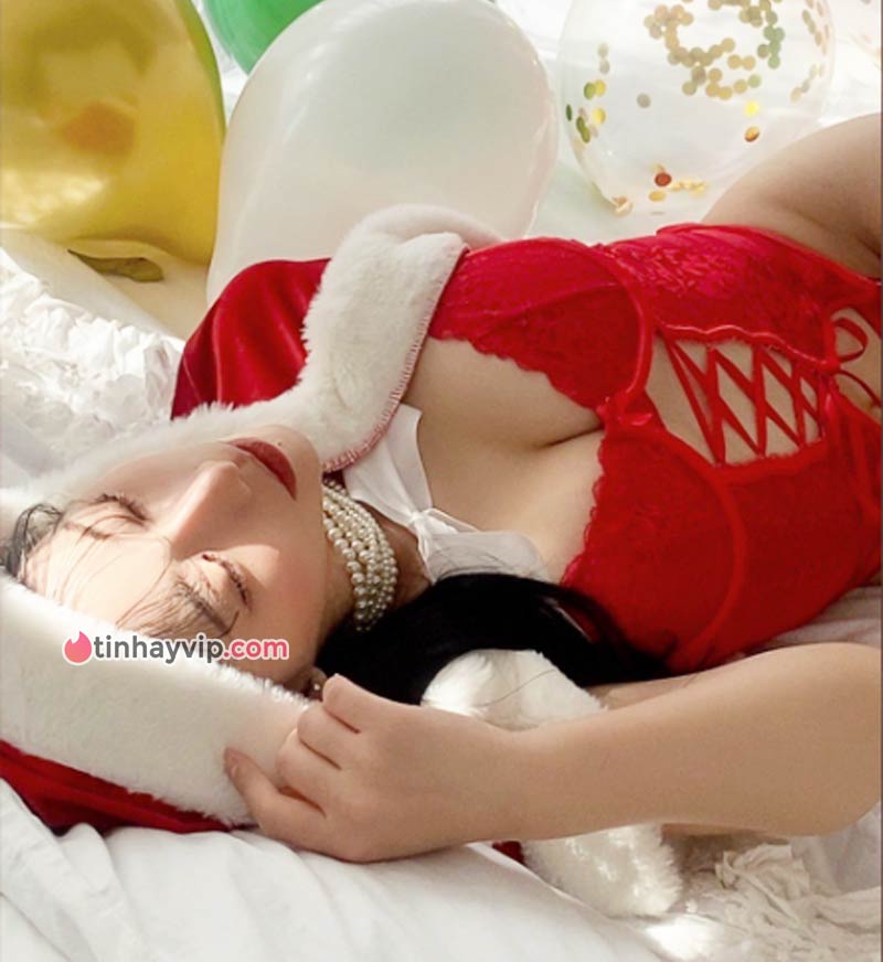 Chiharu Mitsuha đón Giáng Sinh 2