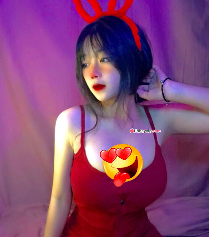 Pi Tiên hot girl sở hữu vòng 1 khiến người xem xịt máu mũi Pi Tiên hot girl ngực khủng 7