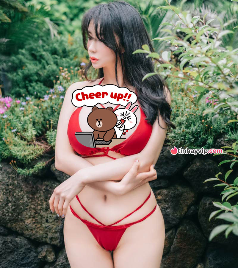 Hot girl 18+ Sia diện bikini 1