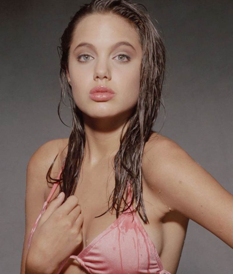 Ảnh Angelina Jolie bikini, nội y 2