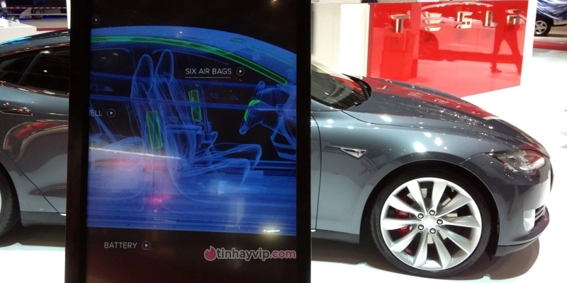 Phát hiện vấn đề “phanh ma” của xe Tesla trong 100GB dữ liệu rò rỉ