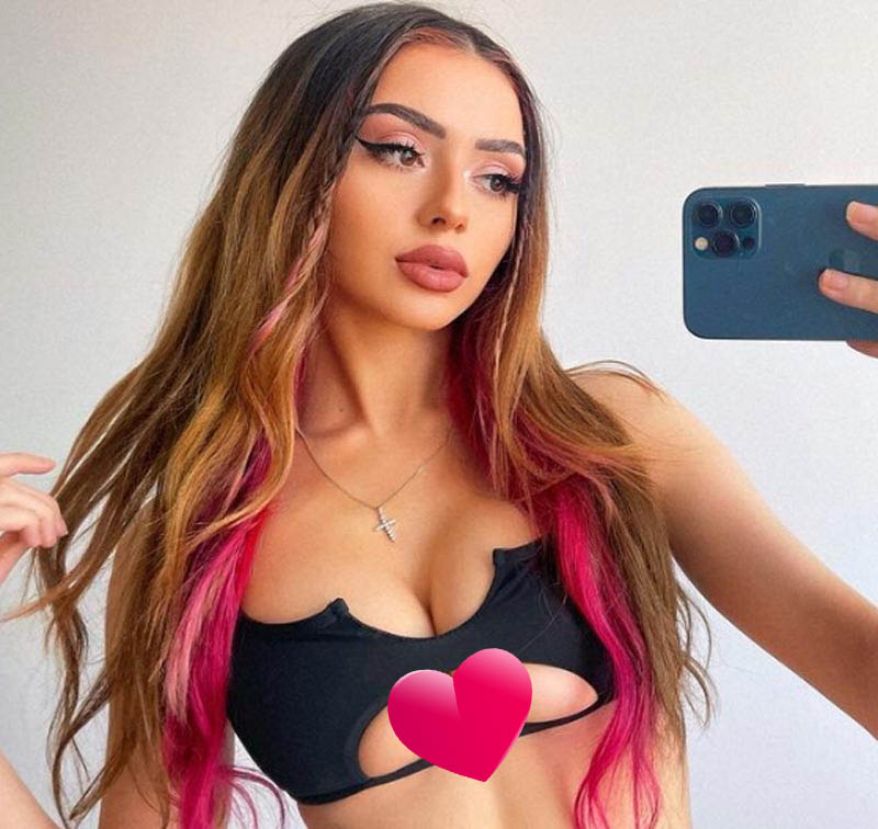 Streamer Angel Melly bị troll trải nghiệm sờ điểm nhạy cảm 1