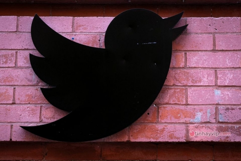 Twitter từ chối thanh toán tiền thuê máy chủ Google Cloud