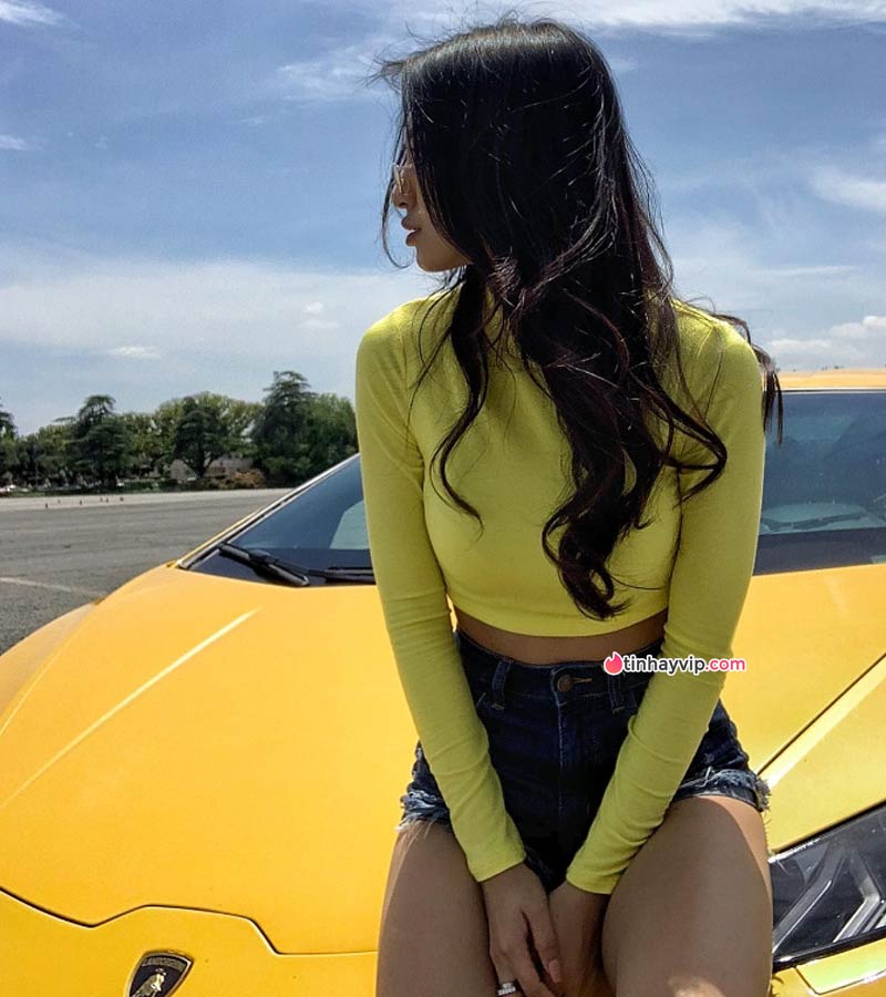 Hot girl siêu xe Jessie Lương 4