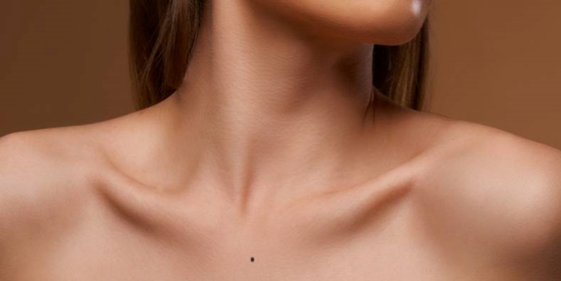 Nốt ruồi ở vùng kín nữ: Phần ngực 