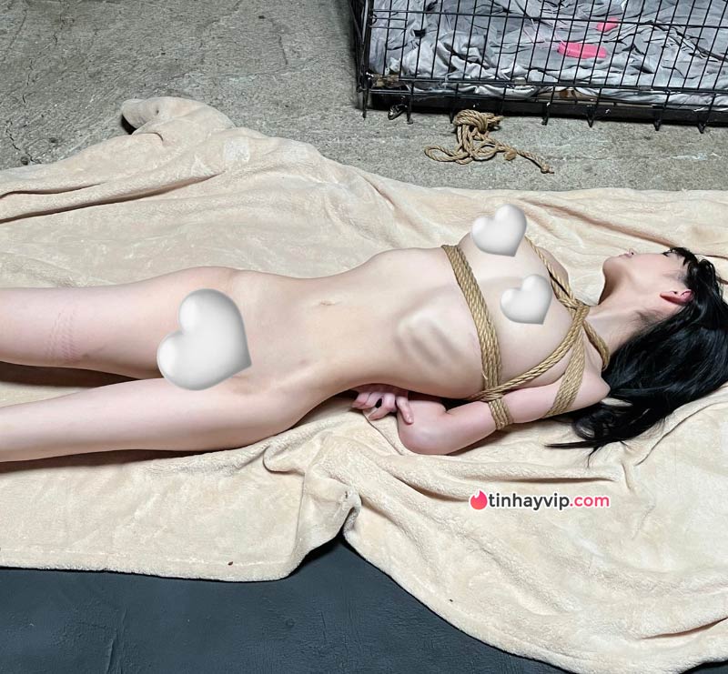 Nanami Yokomiya nude 8