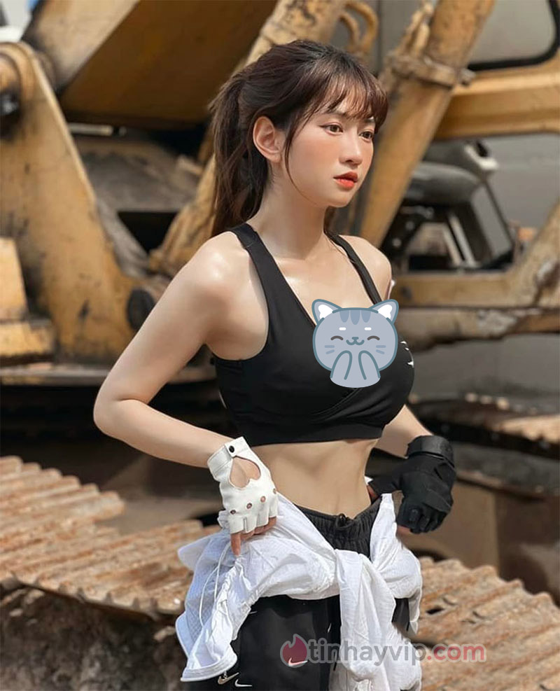 Tài khoản tiktok 18+ Lê Bống