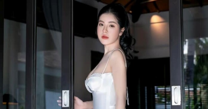 tiep-vien-hang-khong-00 Đường dây bán diêm cao cấp của các tiếp viên hàng không