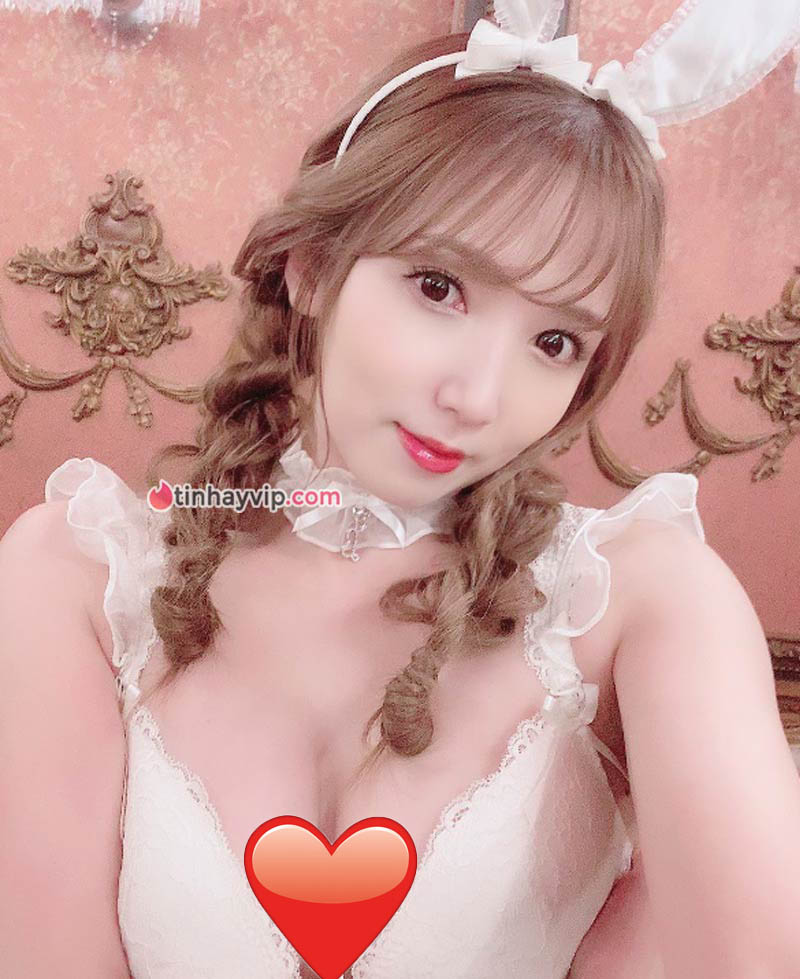 Diễn viên JAV Ayaka Tomoda là ai? 2
