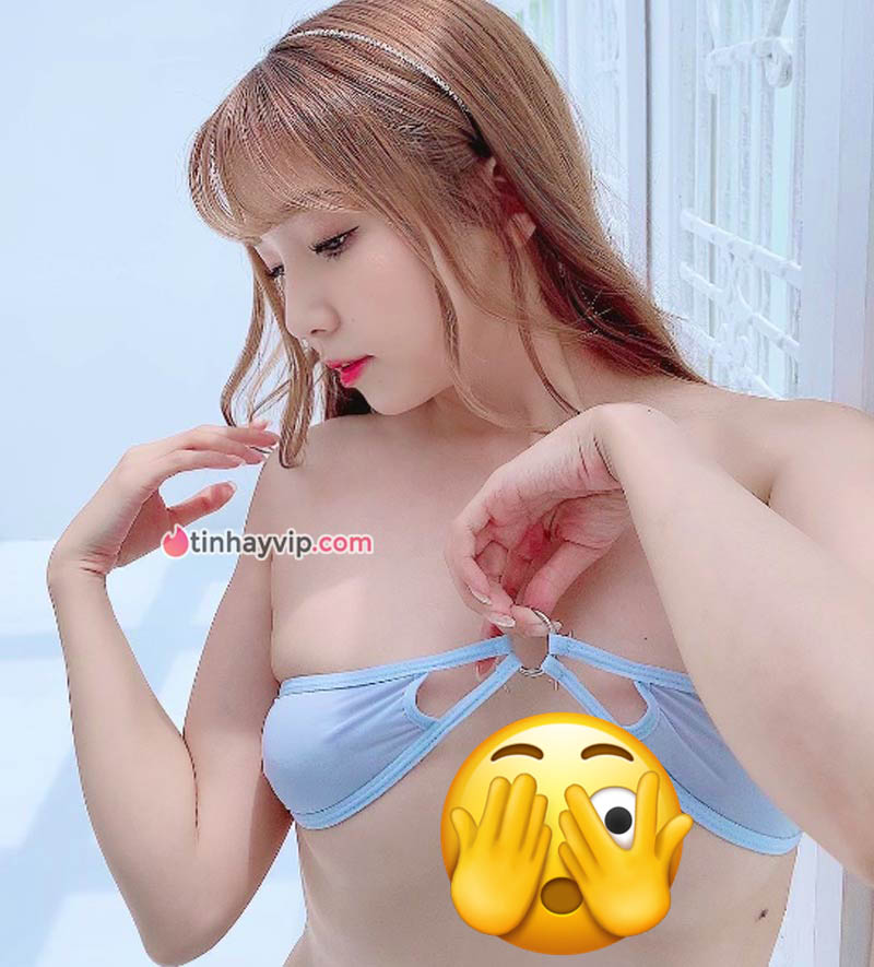 Con đường sự nghiệp của Tomoda Ayaka 1