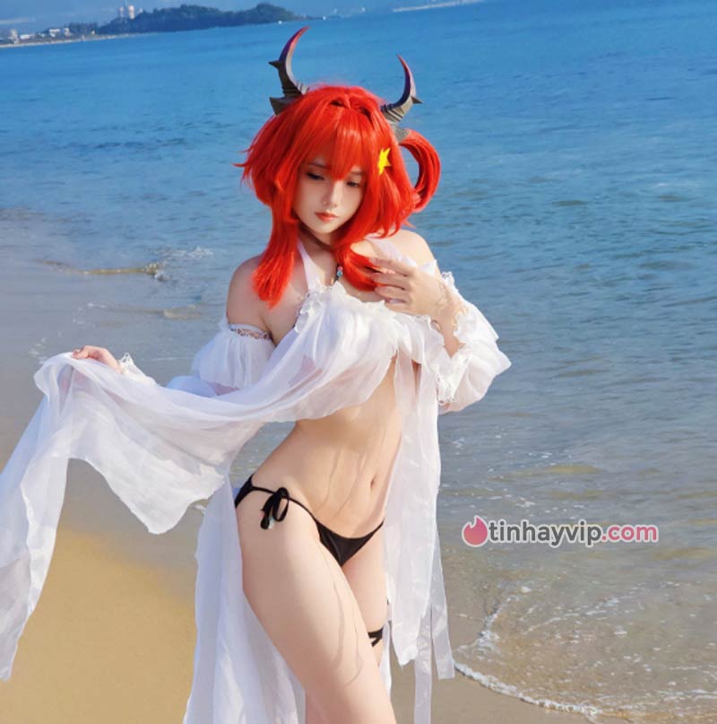 Messie cosplay 18+ 2