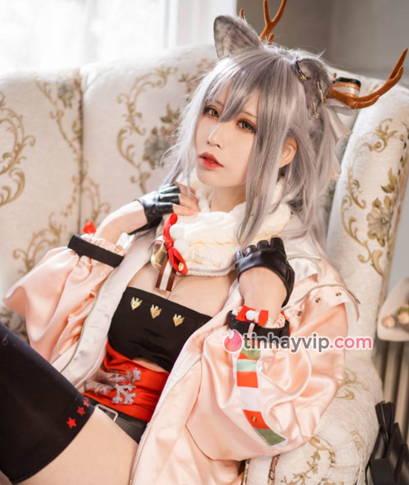 Ai Kirishima cosplay 10