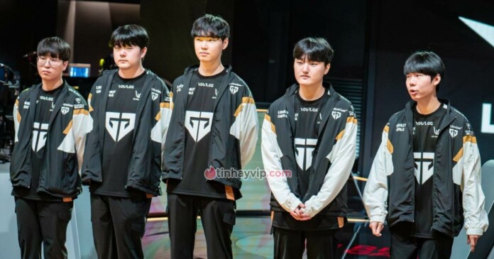 gen-bat-bai-tai-lck-nhung-lai-khong-dam-an-mung-0 GEN bất bại tại LCK nhưng lại không dám nở nụ cười ăn mừng