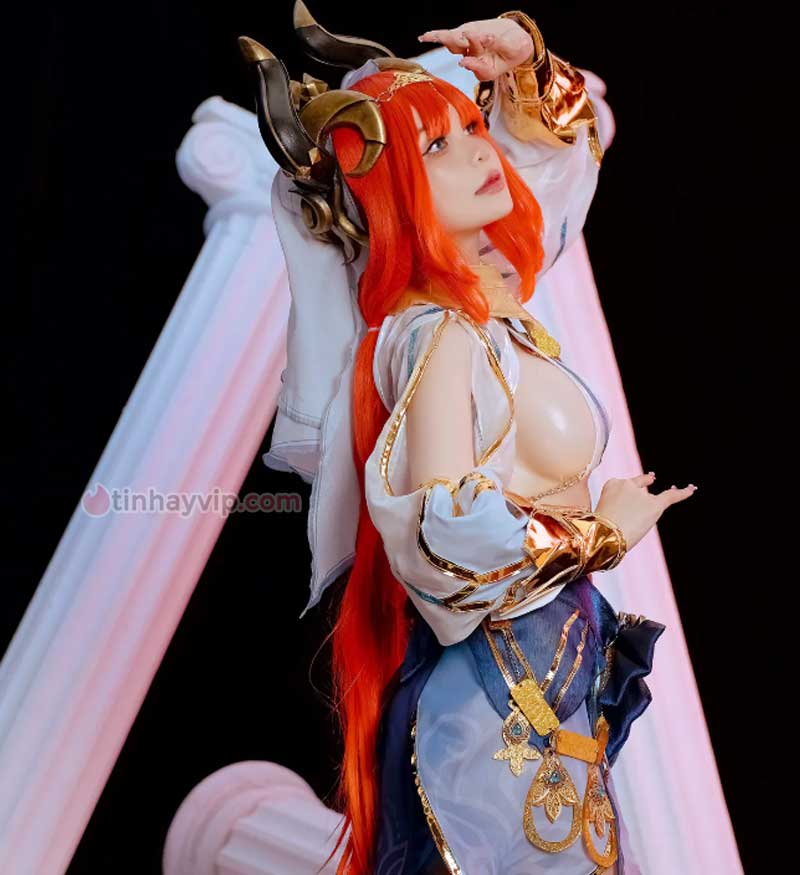 Joyce Lin2x cosplay Nilou 18+ 12