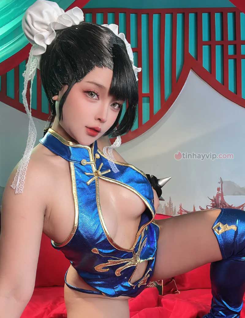 Saya Momo cosplay Chun Li 18+ 9