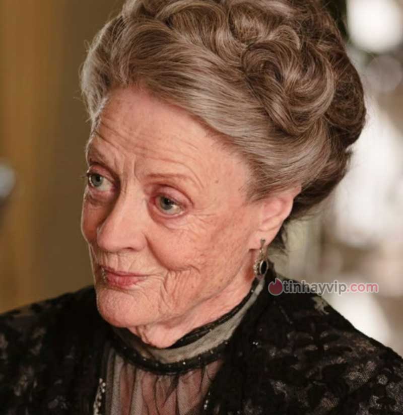 Dame Maggie Smith qua đời