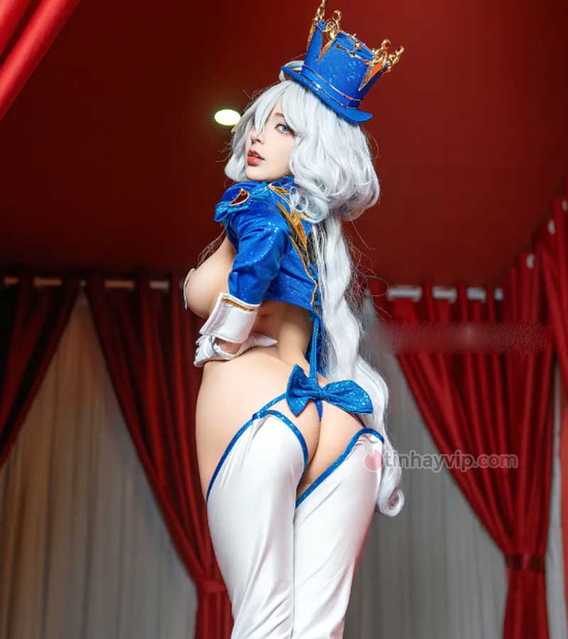 Meiilyn cosplay Furina 18+