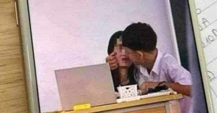 co-giao-2 Cận cảnh video cô giáo thân mật với nam sinh trong lớp học