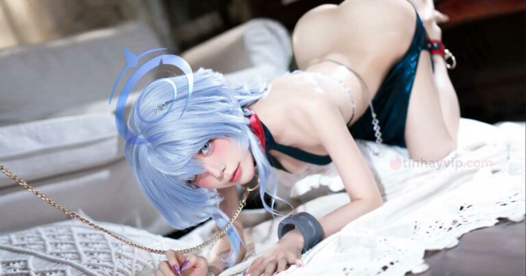 Aqua cosplay Amau Ako 18+ khét đến từng đường nét
