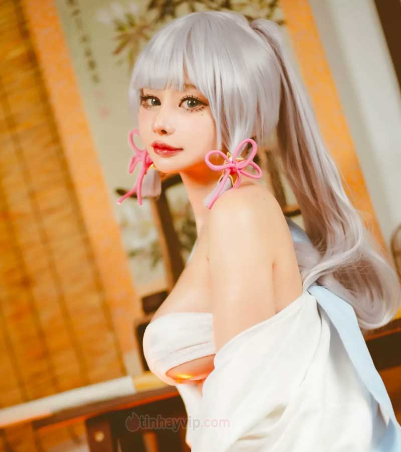 Meenfox cosplay Ayaka 18+