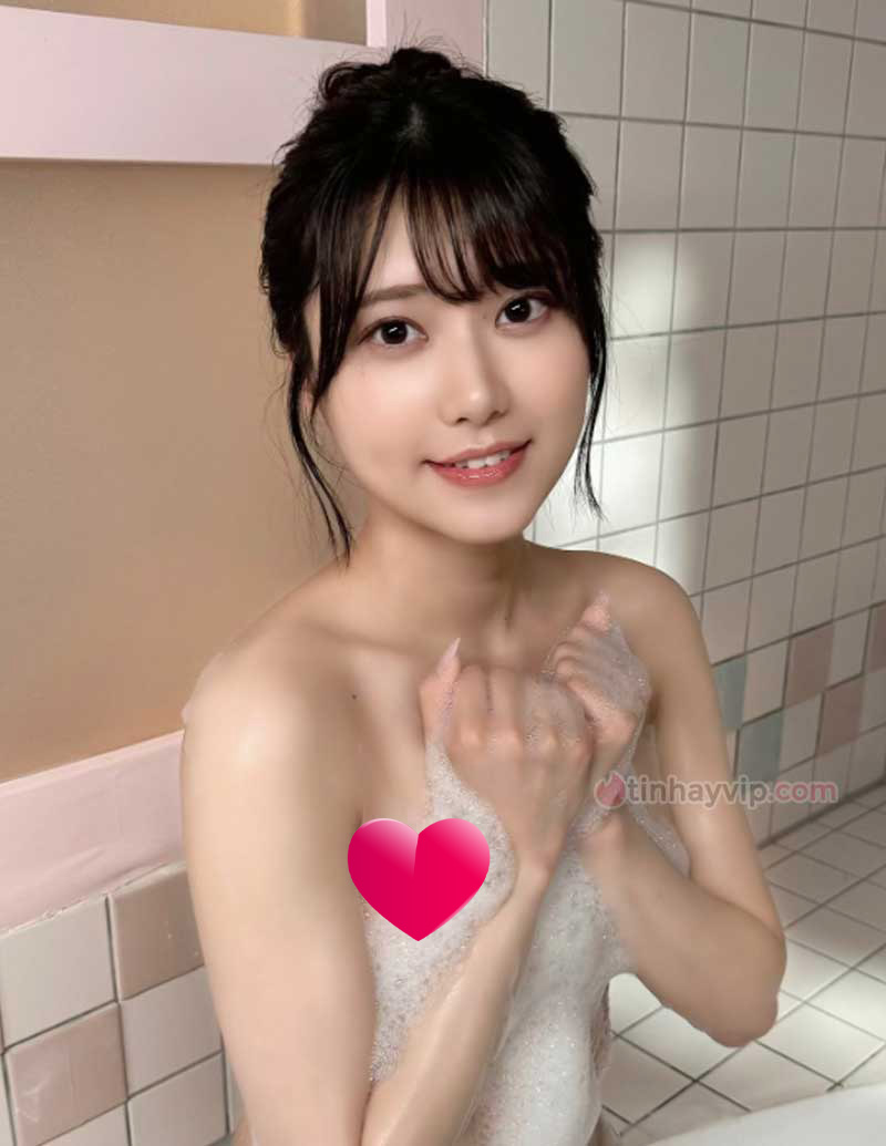 20. Ria Aise diễn viên JAV
