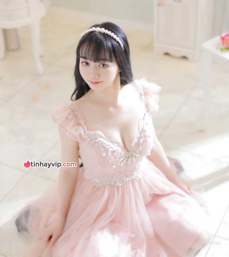 Anna nữ diễn viên 18+ người Nhật gốc Nga tái xuất JAV Anna nữ diễn viên 18+ người Nhật gốc Nga tái xuất JAV