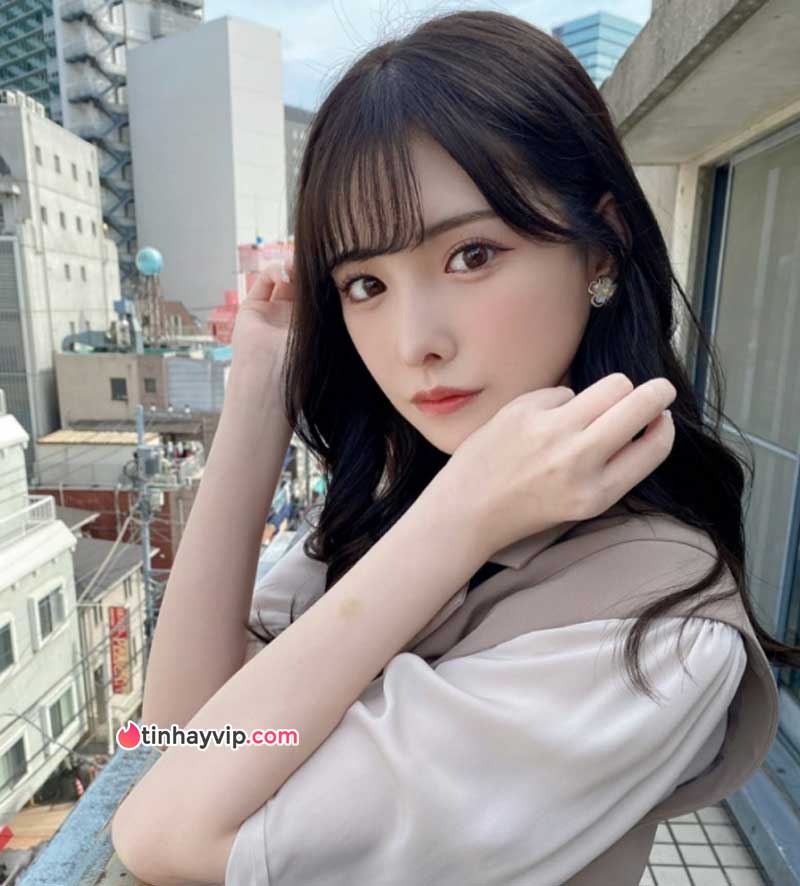 30. Arina Arata