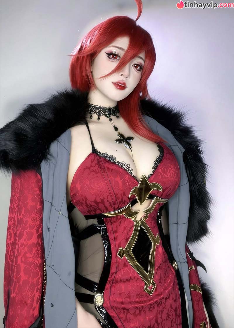 Cosplayer Nguyễn Minh tự tin khoe mặt mộc nhưng fan chỉ "dán mắt" vào đặc điểm nổi bật này