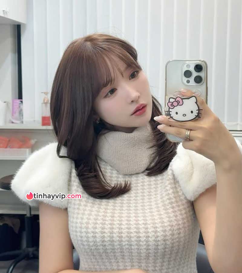 Thánh nữ Yua Mikami phát hành tiền ảo meme coin thu về hơn 2 triệu USD Thánh nữ Yua Mikami phát hành tiền ảo thu về hơn 2 triệu USD