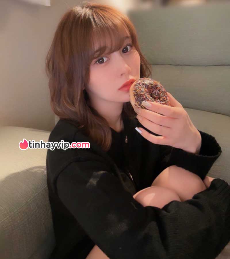 Chỉ cần 4 triệu đồng sẽ được idol JAV Miyu Ootori mời rượu Chỉ cần 4 triệu đồng sẽ được idol JAV Miyu Ootori mời rượu