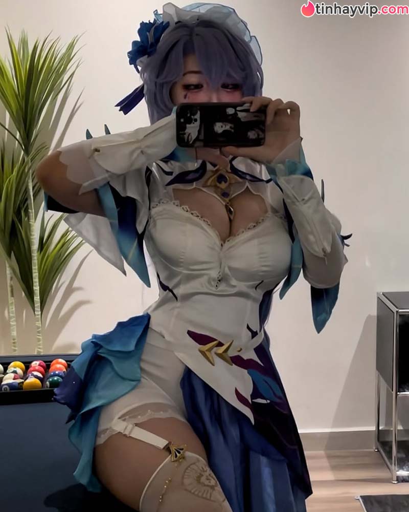 Truy tìm danh tính nữ cosplayer Việt gây bão MXH dù không để lộ mặt