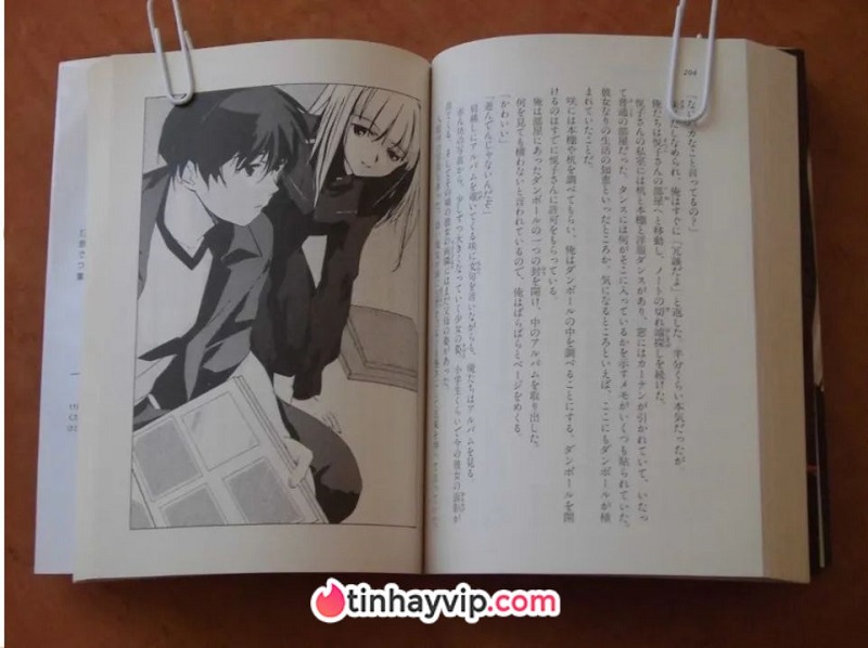 Doanh số sụt giảm 50%, ngày tàn của light novel Nhật đang đến gần