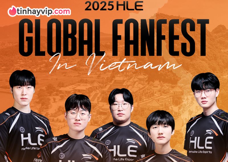 Sức hút từ Zeus và giá vé FANFEST rẻ gây bùng nổ nhu cầu mua.