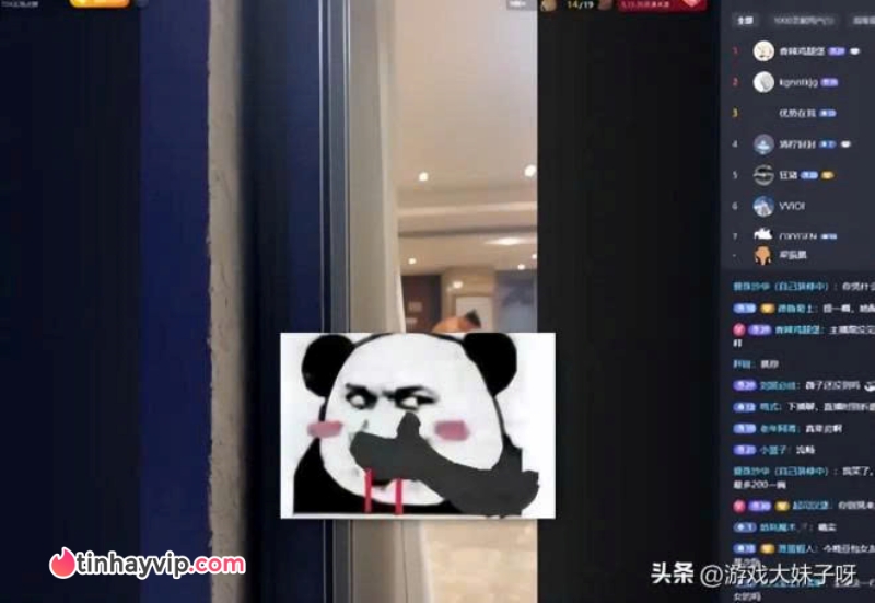 Hình ảnh riêng tư của nam streamer bị lan truyền mạnh mã trên mạng 