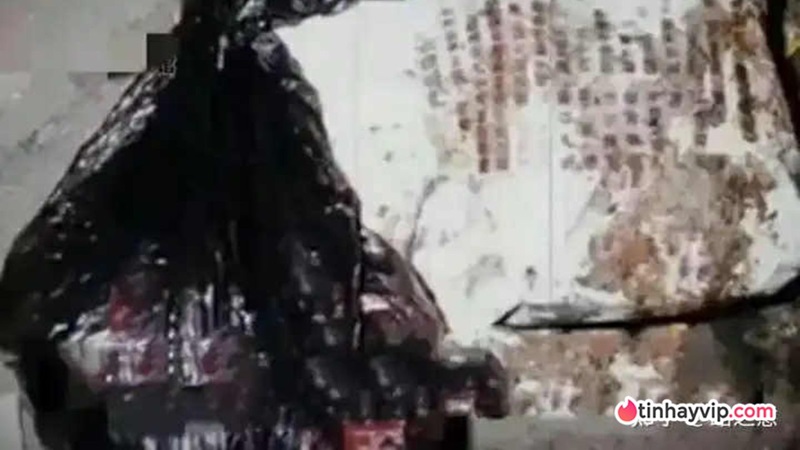 Án mạng kinh hoàng Thượng Hải 1989: Thi thể dưới gầm giường và chôn xung quanh nhà