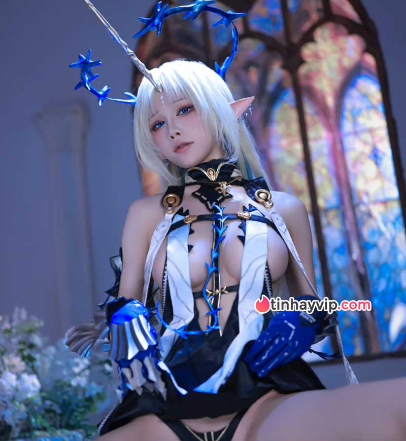 Aqua cosplay Fleurdelys Wuthering Waves 18+ cực nuột Aqua cosplay Fleurdelys Wuthering Waves 18+ cực nuột
