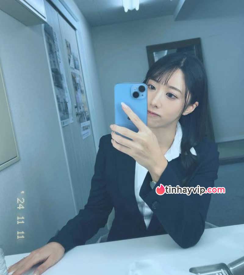 Bị lừa hết tiền Takeuchi Yuki phải đóng mọi phim nóng để kiếm tiền Bị lừa hết tiền Takeuchi Yuki phải đóng mọi phim nóng