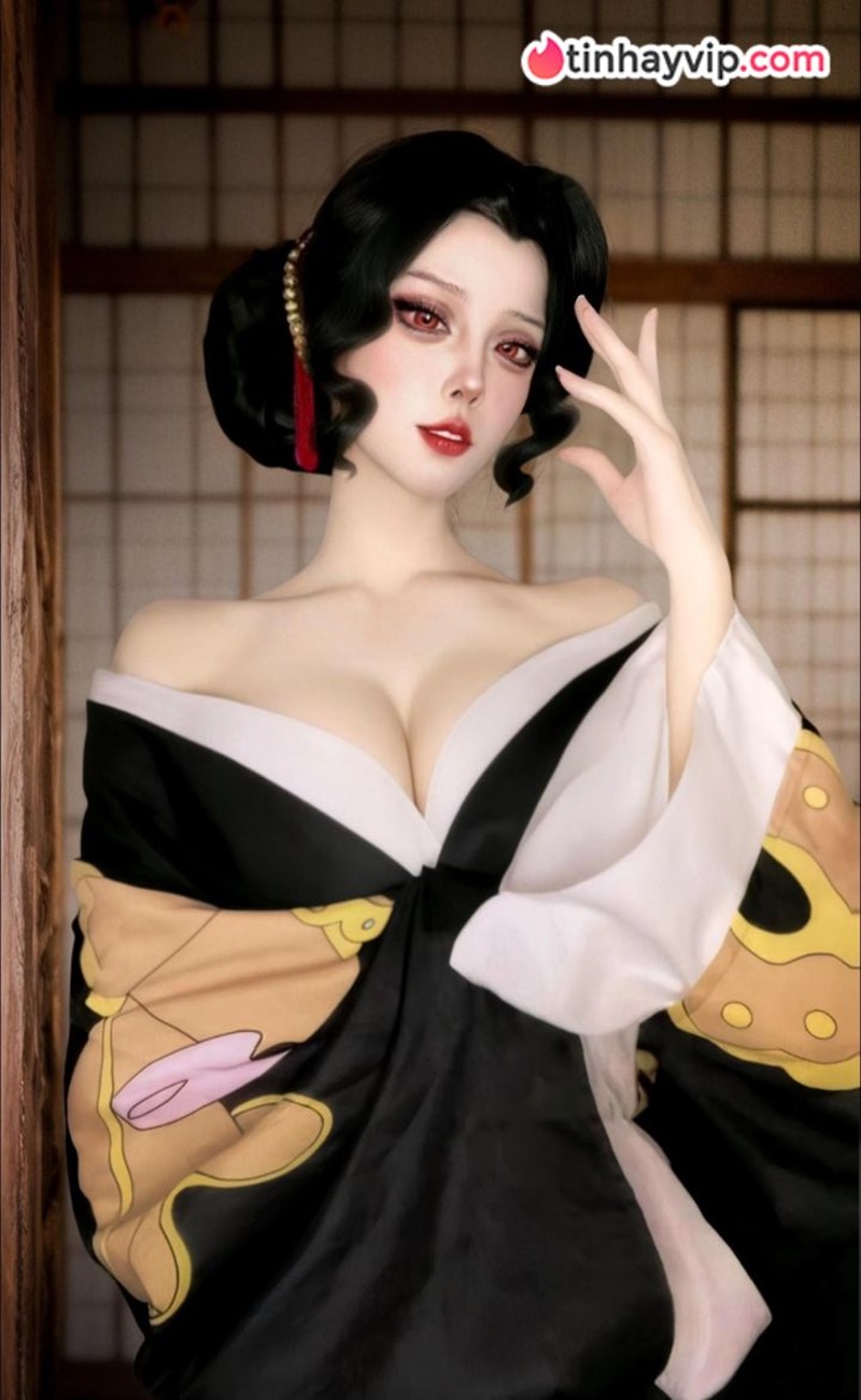 "Em ảo ma lắm, đừng tin ảnh!" - Lời thú nhận bất ngờ của nữ cosplayer xinh đẹp