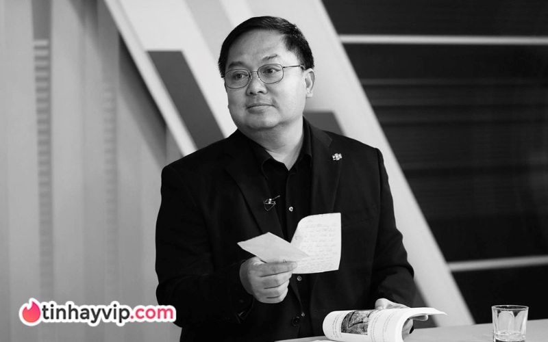 Ông Hoàng Nam Tiến qua đời.