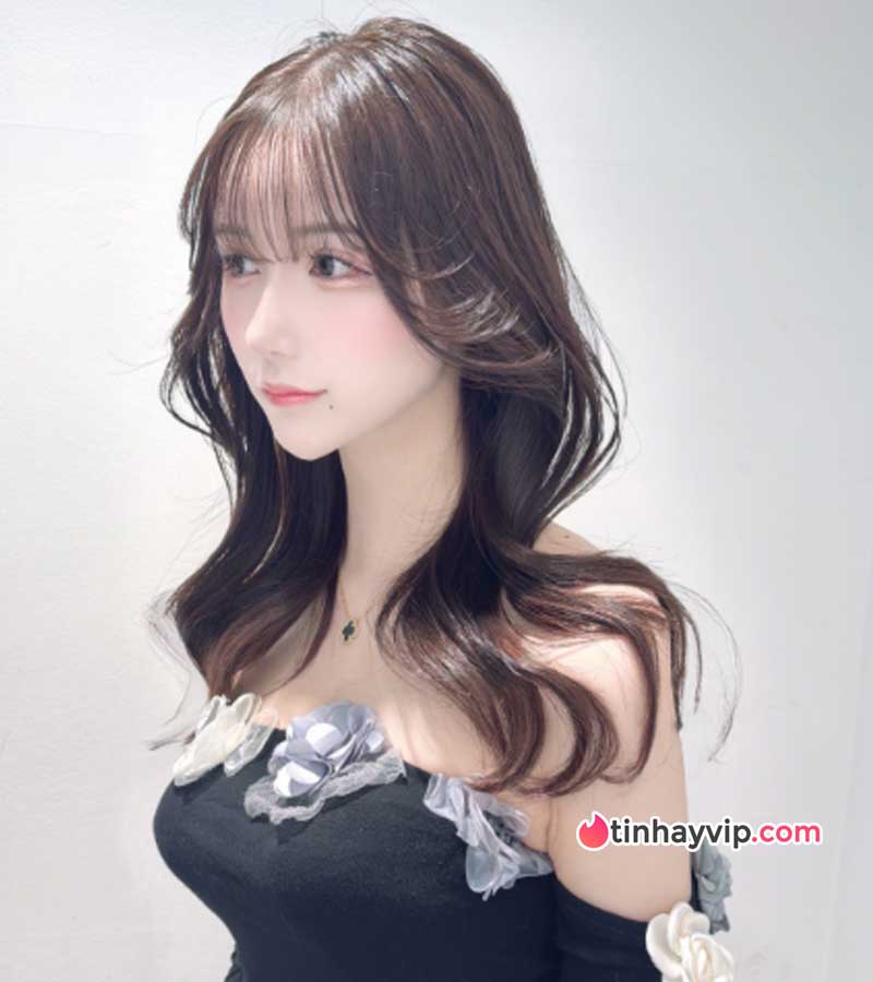 Ra mắt NTR, màn comeback hoành tráng của Mai Fujisaki Ra mắt NTR, màn comeback hoành tráng của Mai Fujisaki