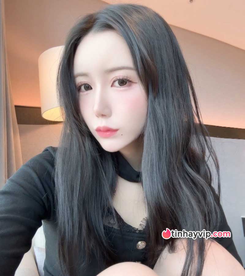 Ra mắt NTR, màn comeback hoành tráng của Mai Fujisaki
