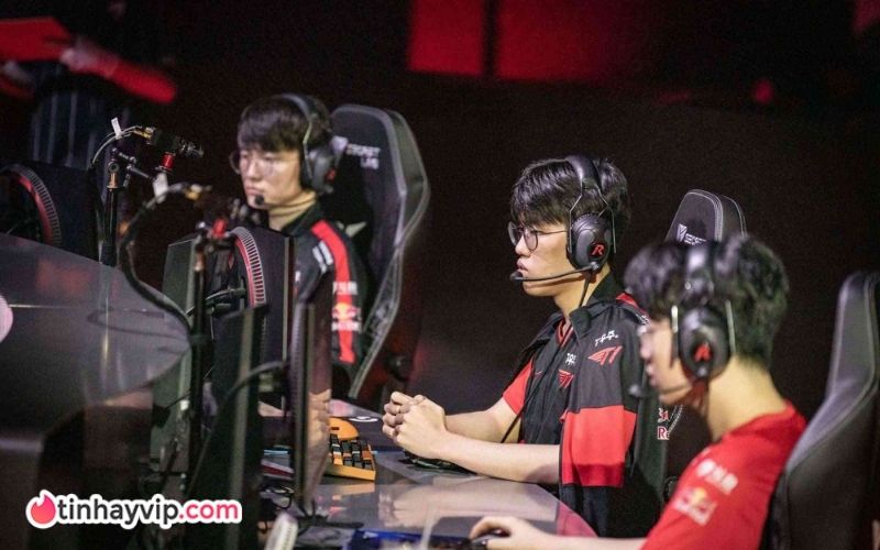 Bug trận T1 vs HLE dấy lên nhiều lo ngại trong tương lai.