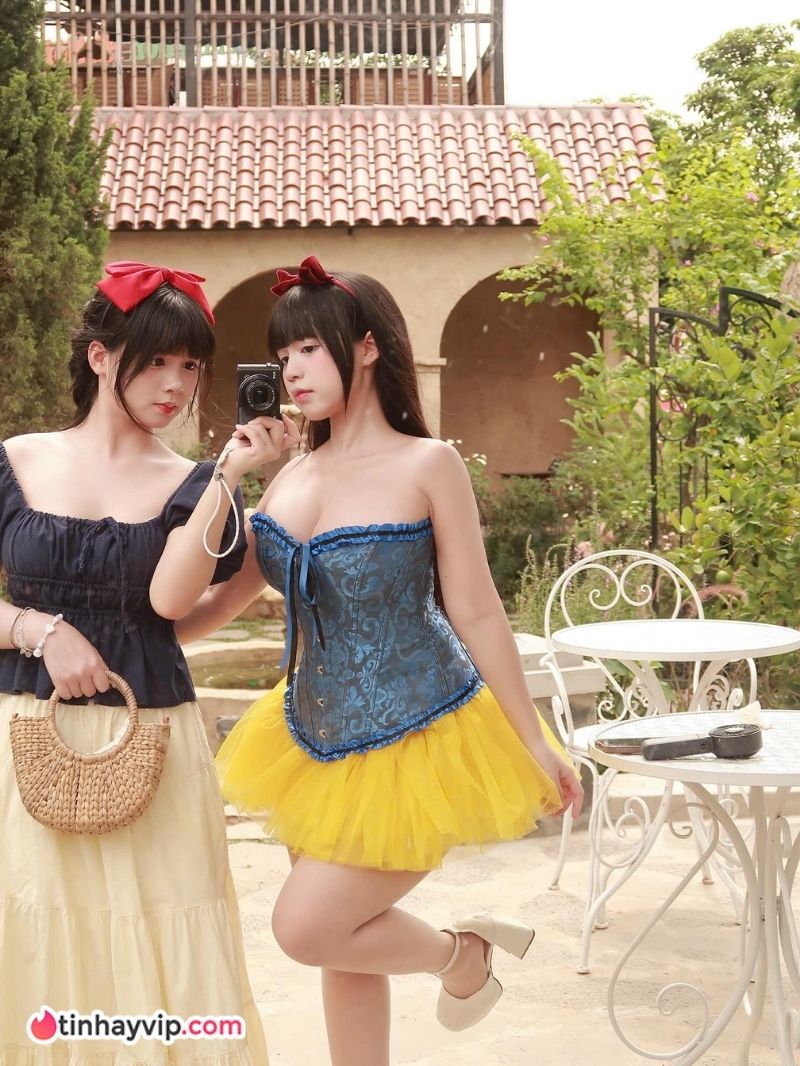 Bùi Minh Phương cosplay Bạch Tuyết