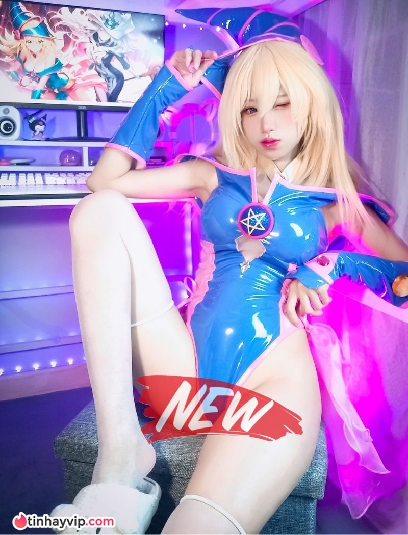 Kyoko cosplay Dark Magician Girl