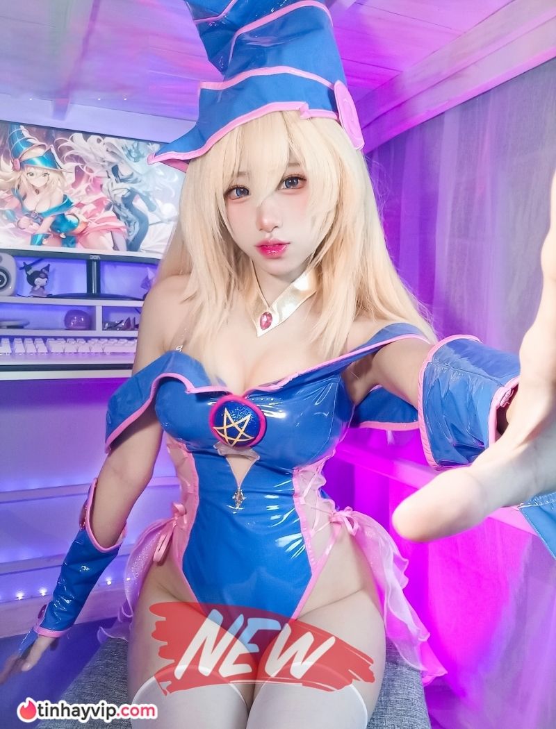 Kyoko cosplay Dark Magician Girl